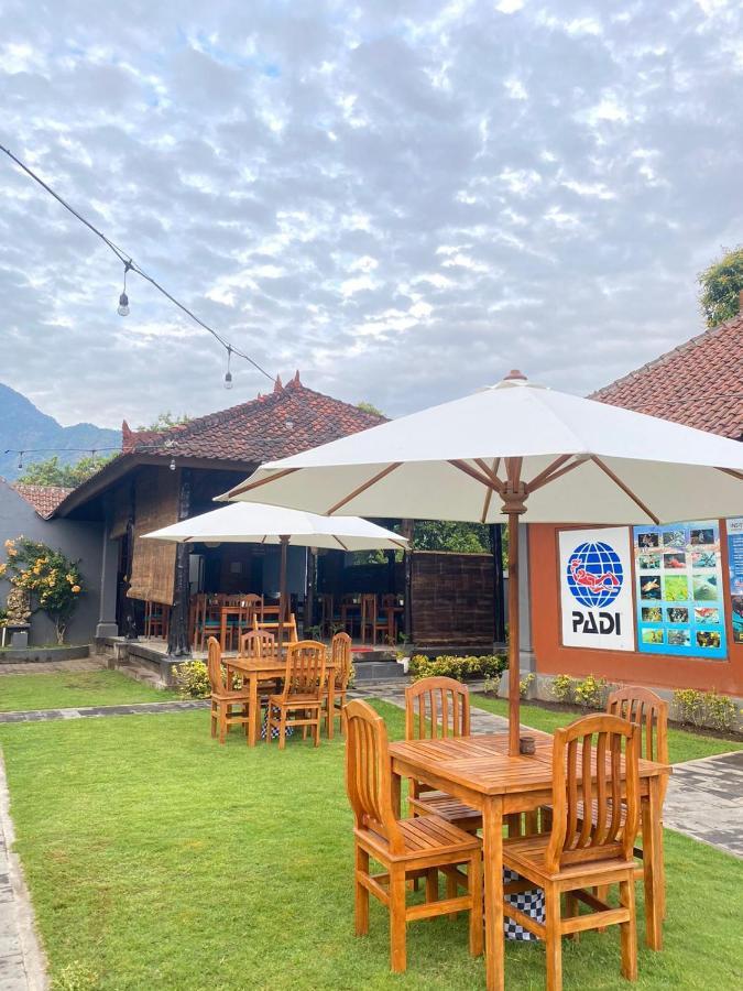 Badini Homestay Pemuteran  Exterior photo